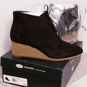Nwt DRSCHOLLS BLACK WEDGES